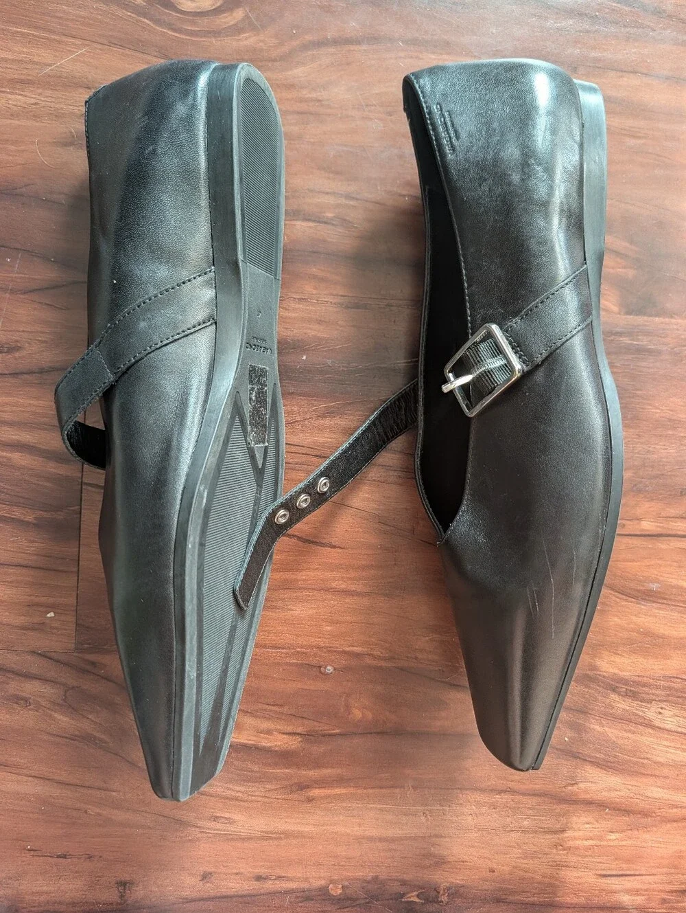 Vagabond Wioletta Buckle Strap Pointed Ballet Flats in Black Leather